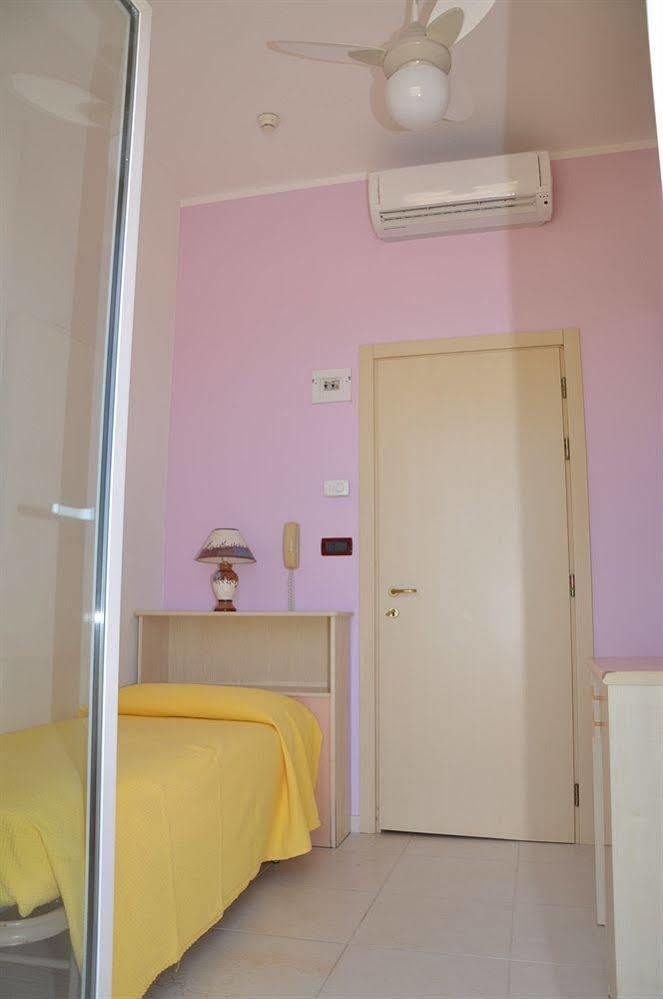 Hotel Teti Bellaria-Igea Marina Exterior photo